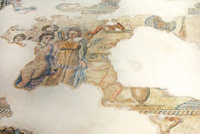 Ein Schönheitswettbewerb zwischen Kassiopeia und den Nereiden, beurteilt von Aion, Haus von Aion, Paphos, Zypern von Roman